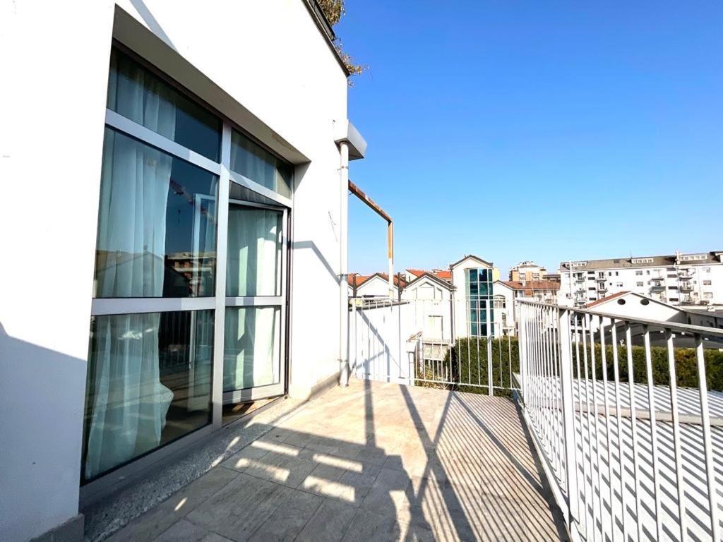 Your Apartments In Navigli District Milano Exterior foto