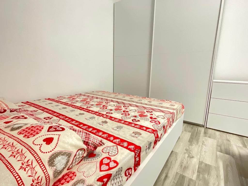 Your Apartments In Navigli District Milano Exterior foto