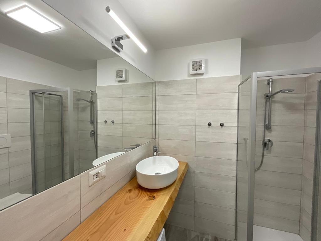 Your Apartments In Navigli District Milano Exterior foto